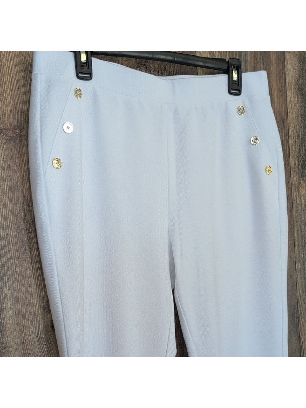 Michael Kors White with Gold Buttons Pull On Stretch Ankle Pants L          V152